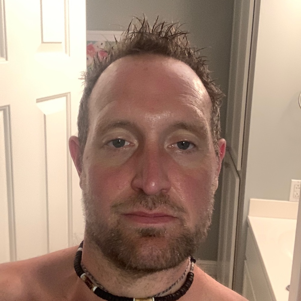 Meet your Posher, Travis